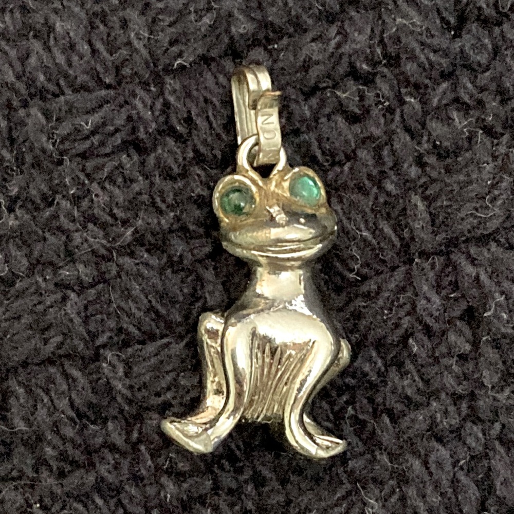 Vintage Monet Silver Tone Frog Pendent